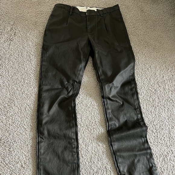 Docker D1 - Picture 2 of 4